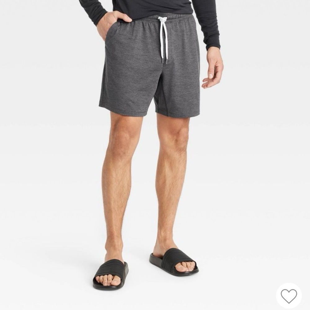 All In Motion Mens 7" Soft Stretch Shorts Side & Zippered Pocket Sz M Olive NWT